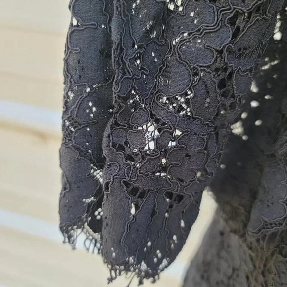 Banana Republic Womenz Black Lace Shift Dress 3/4 Bell Sleeves Mini Petite 4 4P - Picture 4 of 10